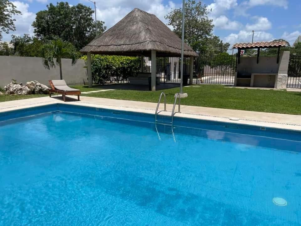 Comodo Departamento En Playa Del Carmen Esterno foto